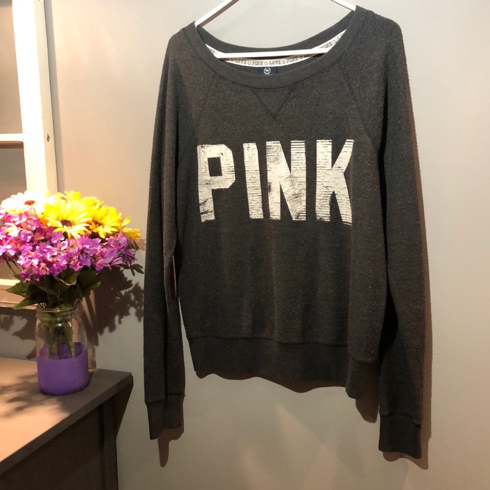 Sweatshirt from Pink. Size Medium.